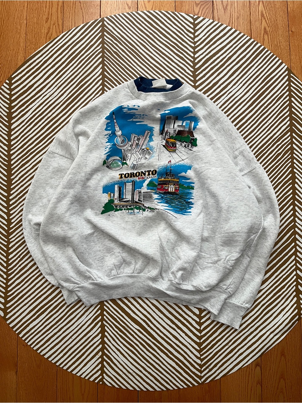 Toronto Transfer Co. '89 Vintage Sweater (L)